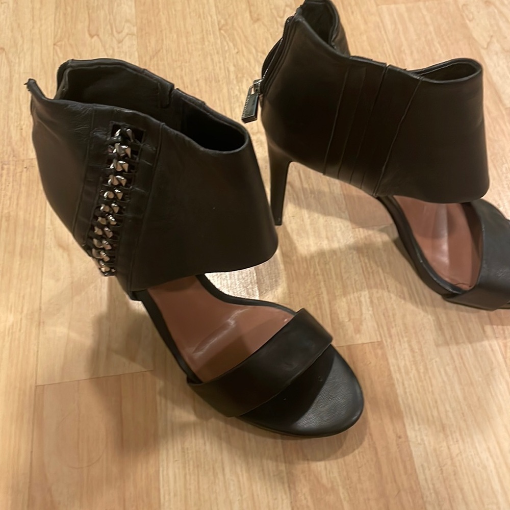 Vince Camuto Heel 8 1/2